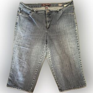 GLORIA VANDERBILT | 16W | women’s Blue Denim Jean capri stretch